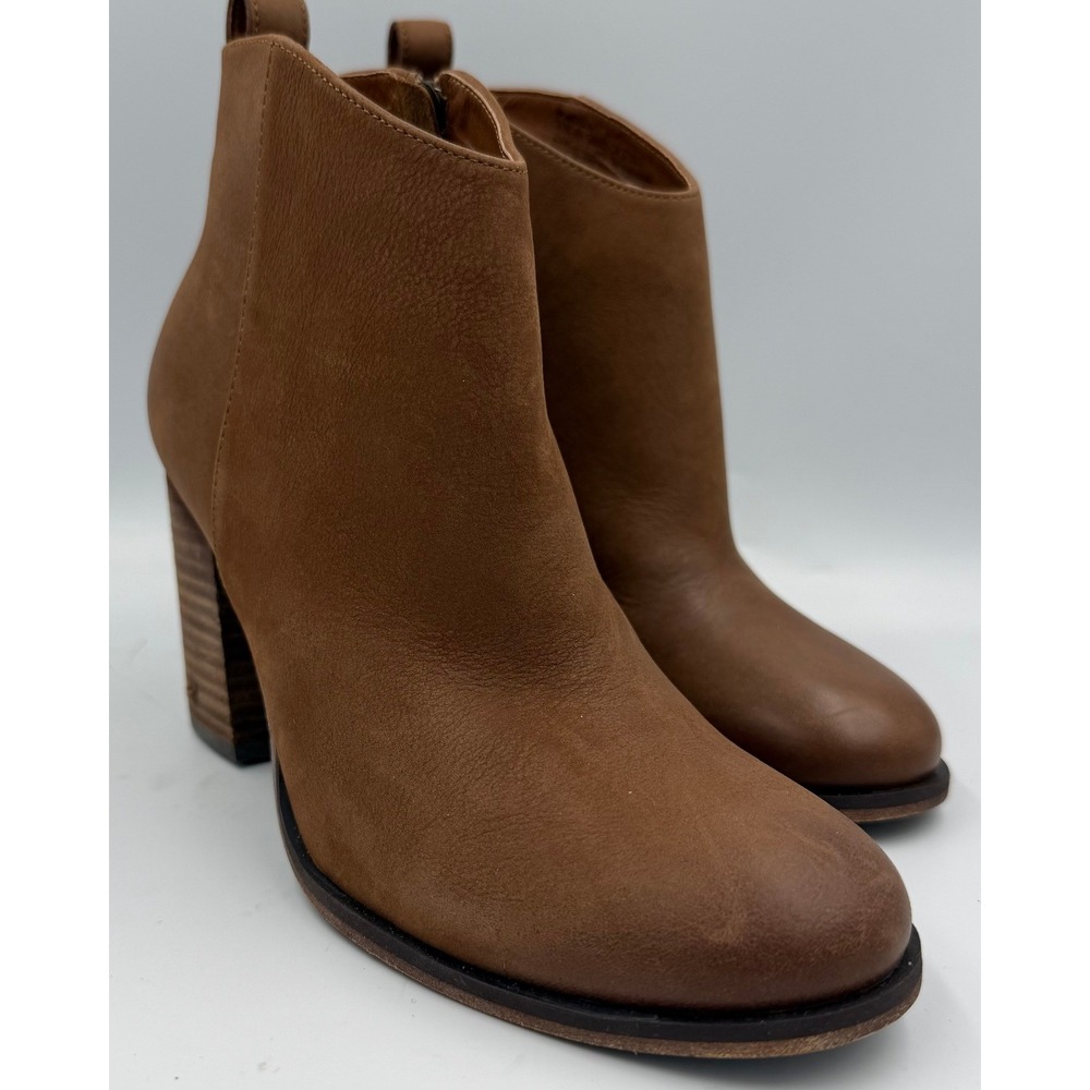 BP Womens 7.5 Brown‎ Leather Ankle Boots Block Heel Chelsea Booties